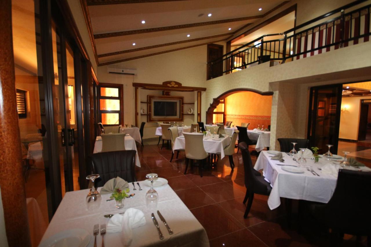 The Big 5 Hotel, Lodge & Camp Lubumbashi Exterior photo